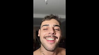 VENDENDO MEU LEITO PARA PUTO SUBMISSO