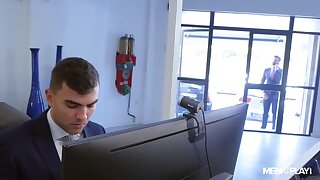 Open Door Policy (Alexander Muller, Dani Robles)