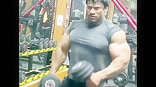 Massive daddy arms