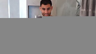 theonepablohernandez explains how to wash uncut penis