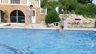 Spanish Adventures Part 6 : Pool Noodles