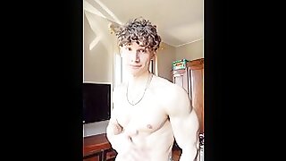 TOMMYWILDEX V-LINE