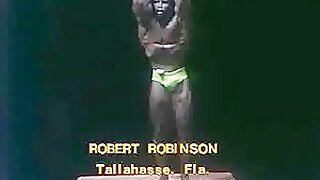 The Premier Physique of the 70s (1975 America posing + slideshow)