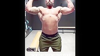 Bodybuilder Flexing - Carson