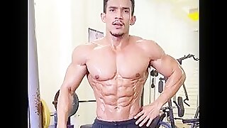 Sexiest Man Alive ?