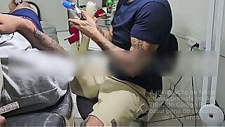 O pau do homem negro e malhado n&atilde;o soube fingir